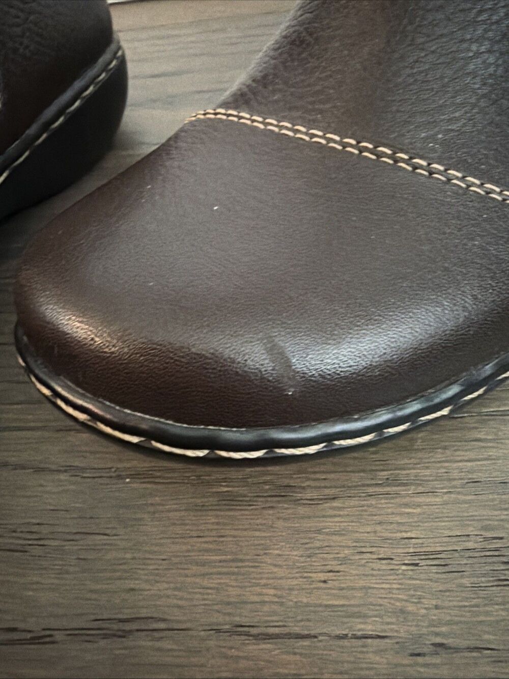 Womens Clarks Ashland Pine Dark Brown Leather Ankle Boots size 6.5 - Picture 6 of 9